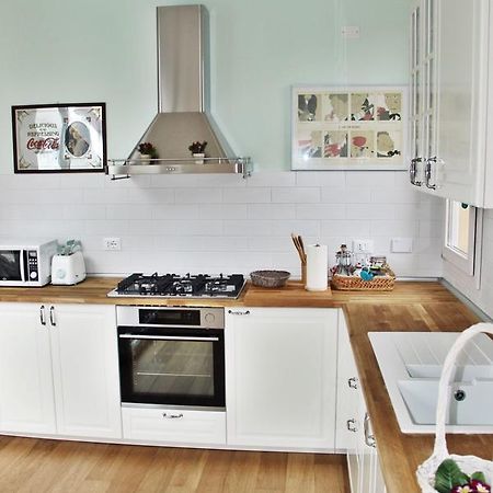 Lovin House Apartment Болоня Екстериор снимка